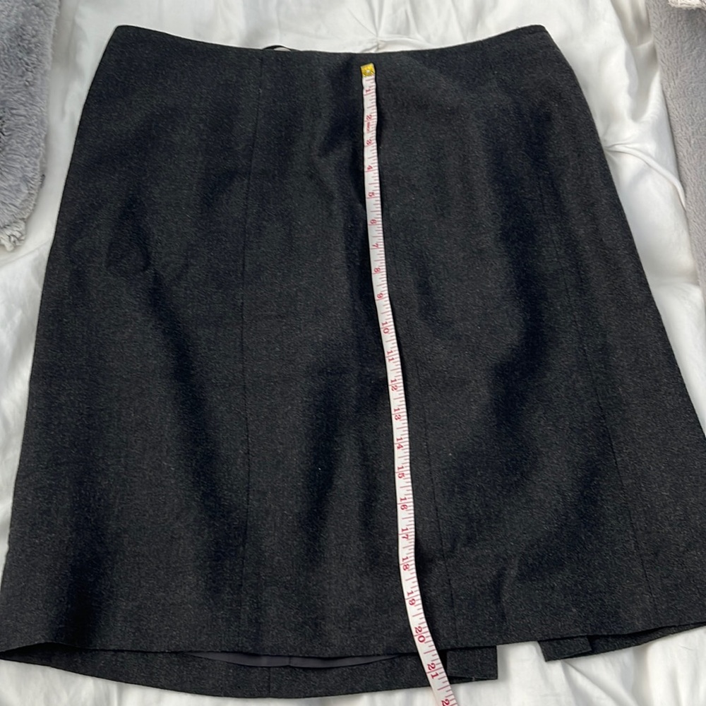Jones of New York wool pencil skirt size 10